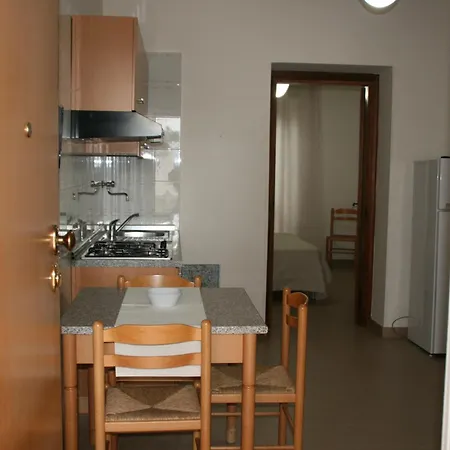 Carabella Aparthotel 3*