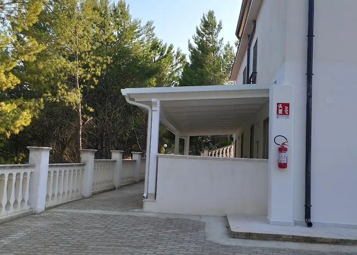 Carabella 3*