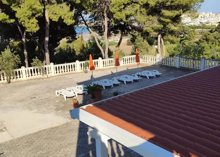 Carabella Appart hôtel 3*